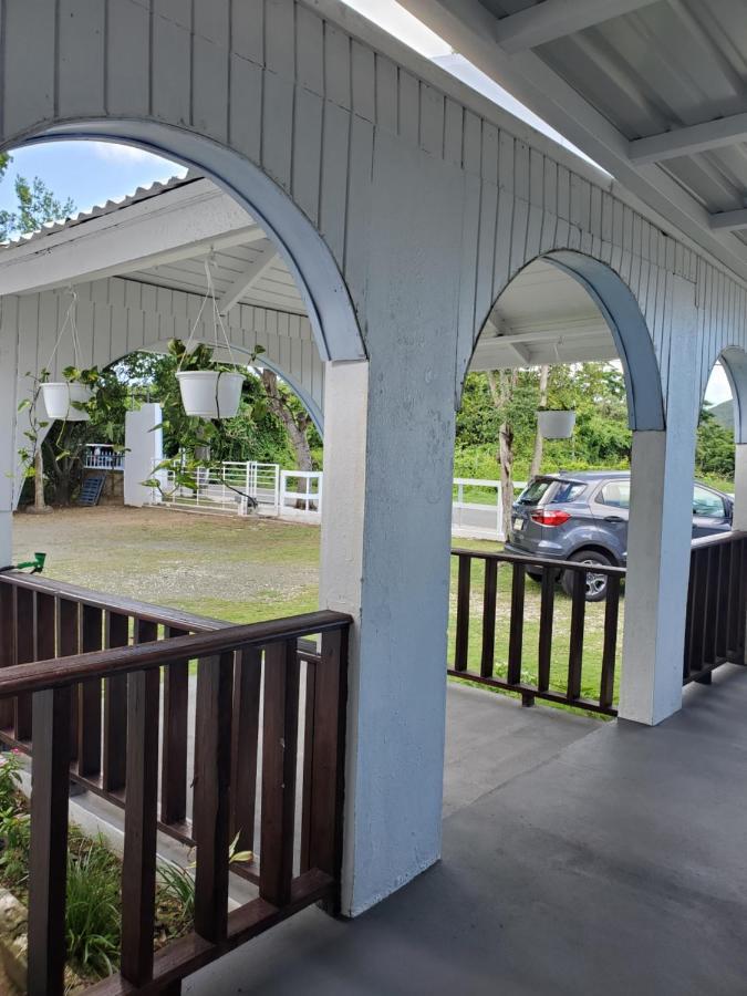 Crab Island Adventures Apartments Vieques Exterior photo